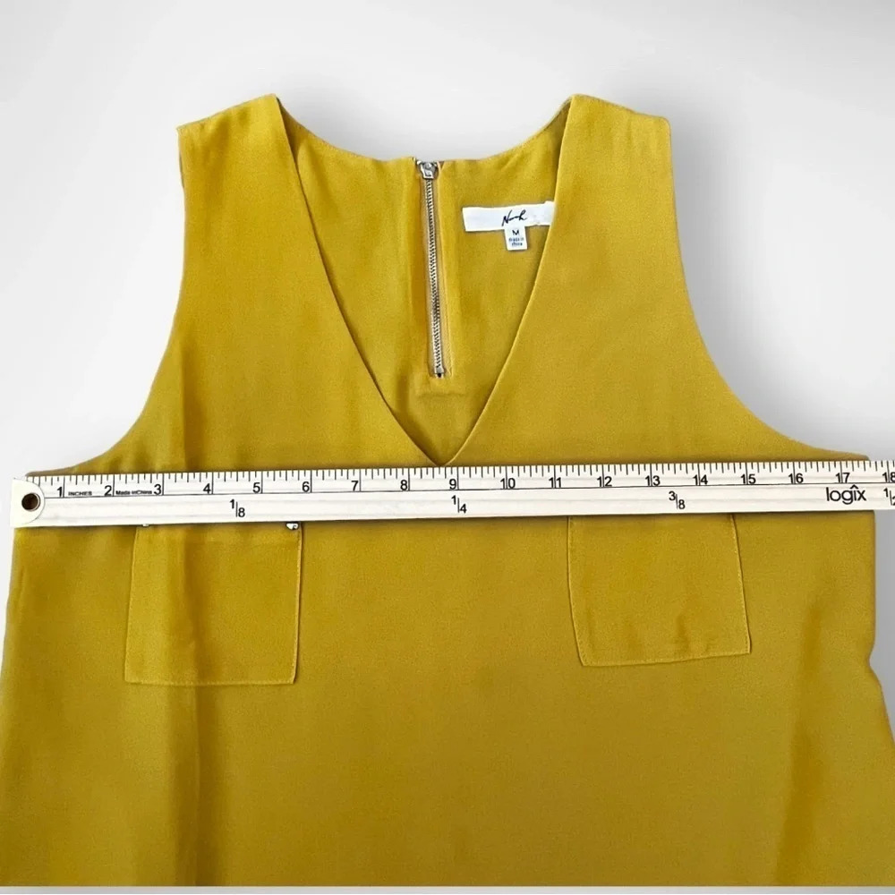 NORAH Women's Yellow Sleeveless V Neck Lined Blouse Medium | EUC‎ - Picture 8 of 9